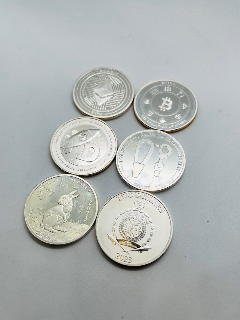 SILVER COINS FINE .999 OZ (1 of 2)