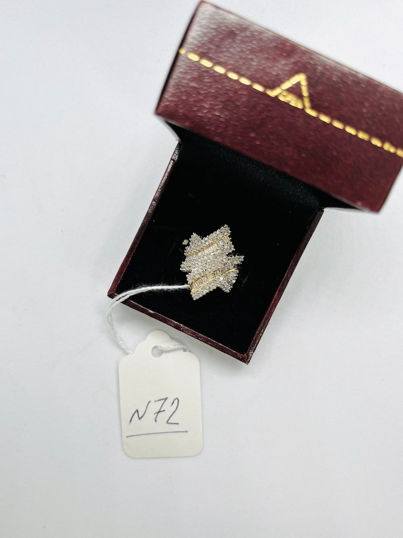 LADIES DIAMOND RING - 2