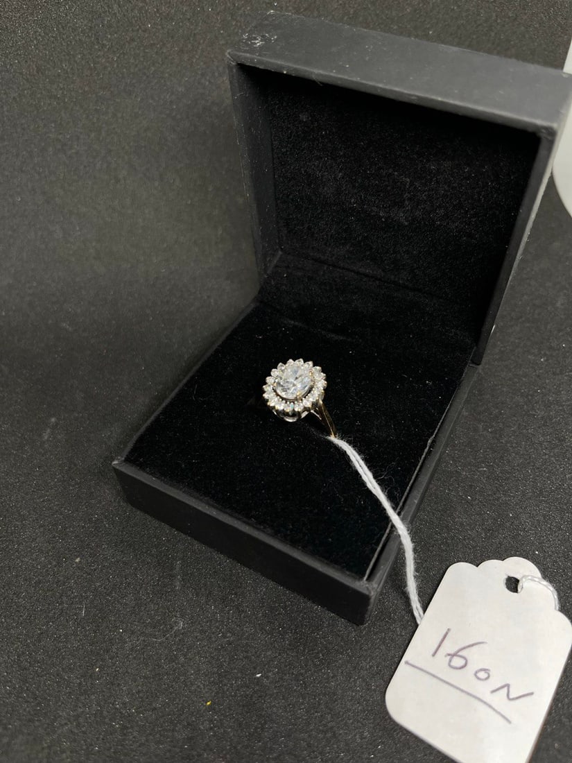 LADIES RING: 10K LADIES RING CZ YELLOW GOLD