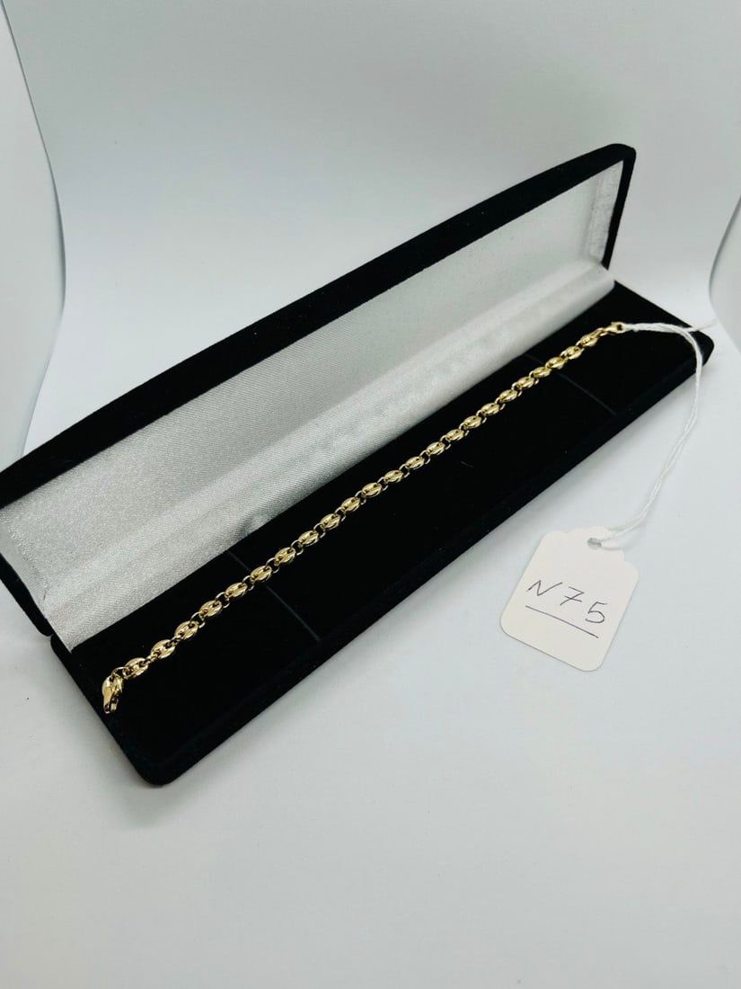 GUCCI BRACET: 14K GUCCI BRACELET 7 1/2 YELLOW GOLD