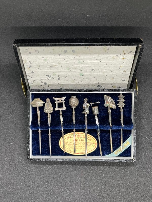 STERLING SILVER HAIR PINS: STERLING SILVER HAIR PINS 8 SET