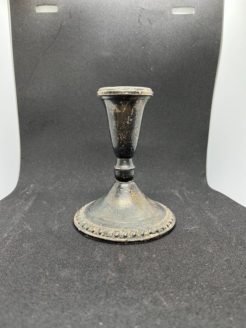 STERLING SILVER CANDEL HOLDER: STERLING SILVER CANDEL HOLDER