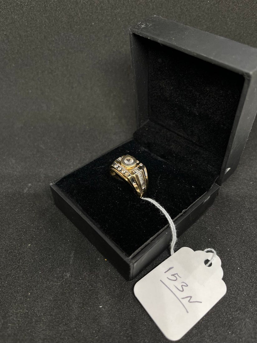 MANS RING: MAN 10K RING CZ YELLOW GOLD SIZE 10