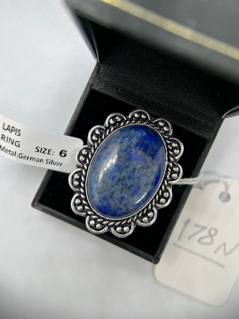 VINTAGE LAPIS STONE SILVER RING: VINTAGE LAPIS STONE SILVER RING SIZE:6 METAL:GERMAN SILVER