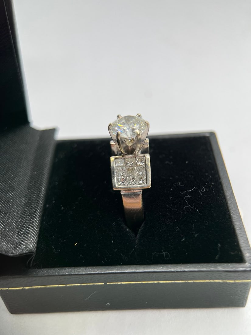 ladies engagement ring - 2