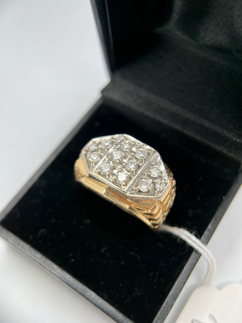 mans ring: 14k mans diamond ring 1cttw approx 2 tone size 10