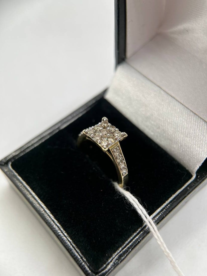 ladies ring (1 of 4)