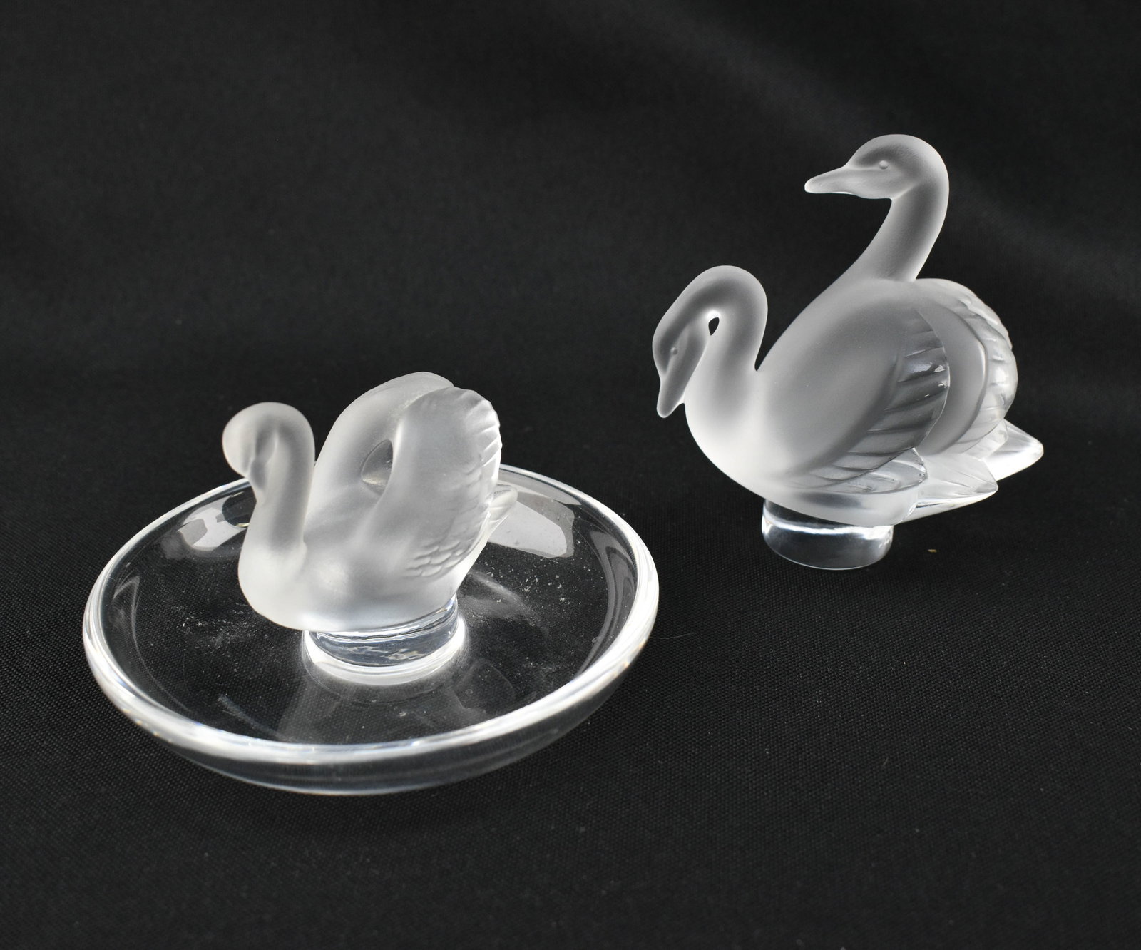 Lalique France Frosted Crystal Two Swans Figurine & Swan Dish (1 of 7)
