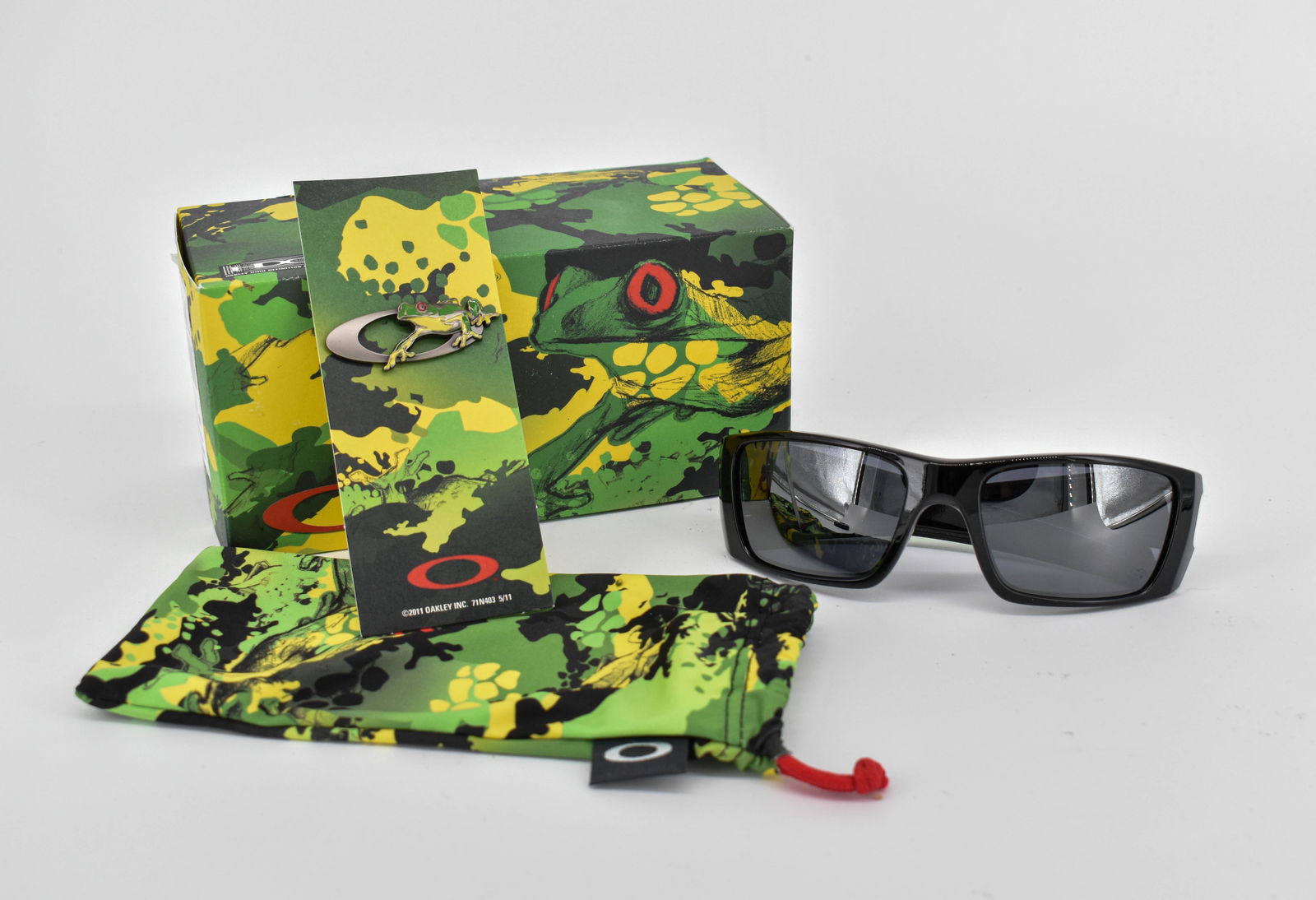 Oakley Jupiter Camo Fuel Cell Sunglasses, Polished Black/Black Iridium (1 of 6)