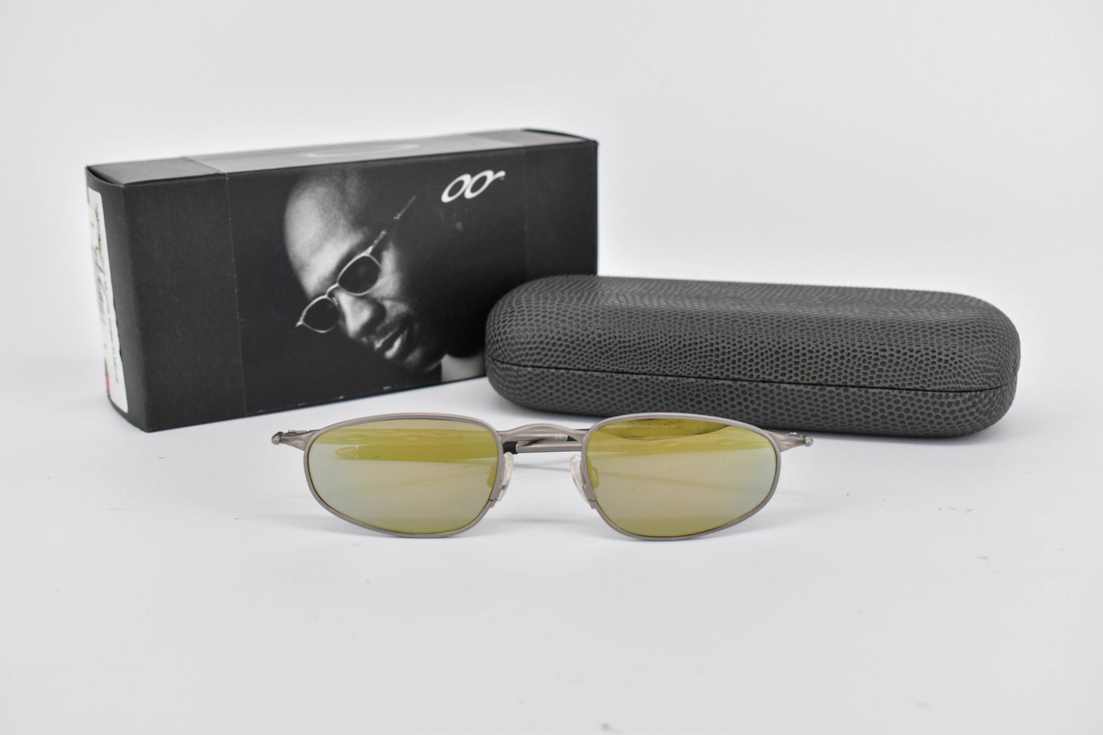 Oakley Michael Jordan OO E Wire Ophthalmic Sunglasses, Titanium/Emerald Iridium (1 of 5)