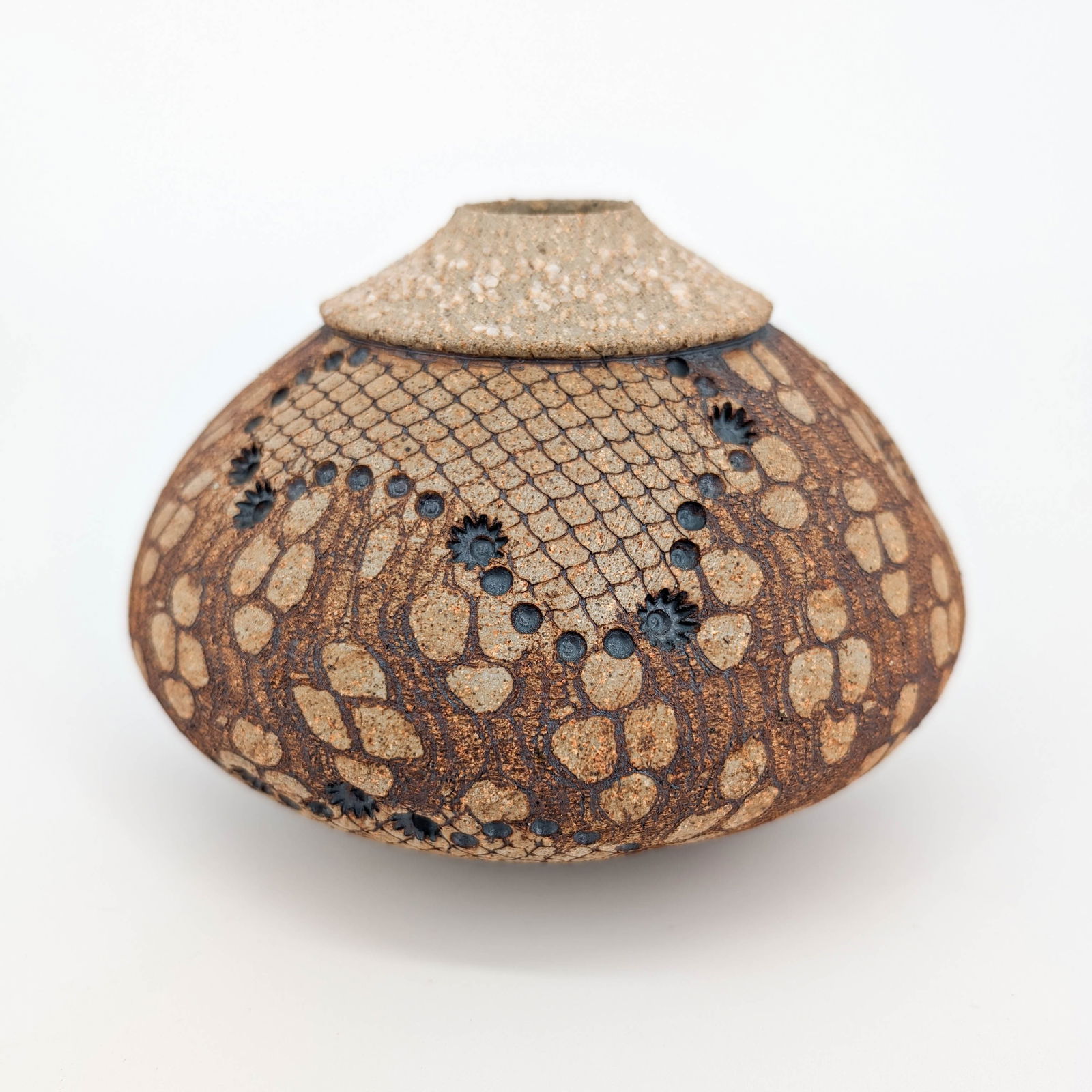 Dom McWhorter Stoneware Vase Snake Texture (1 of 5)