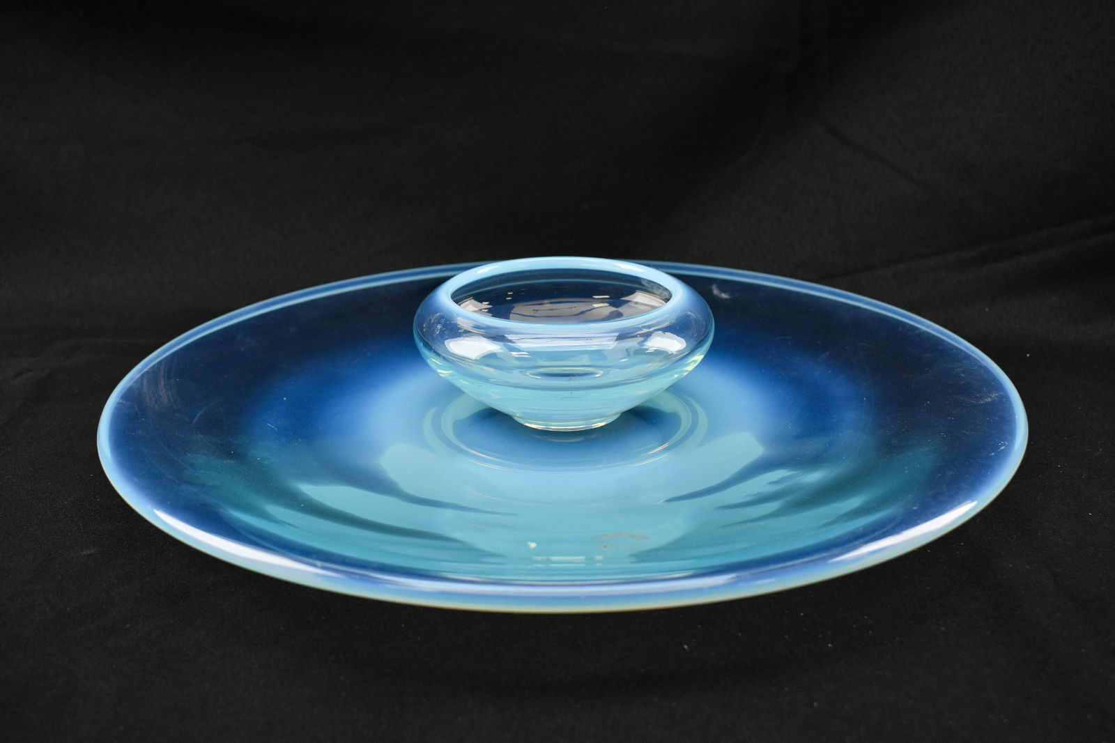 Vintage Blue Glass Chip and Dip Set (1 of 11)