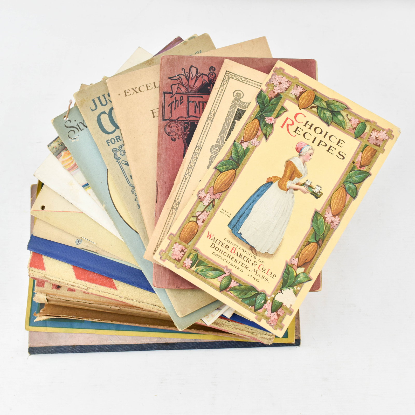 Group of Antique Cookbooks and Pamphlets (1 of 5)