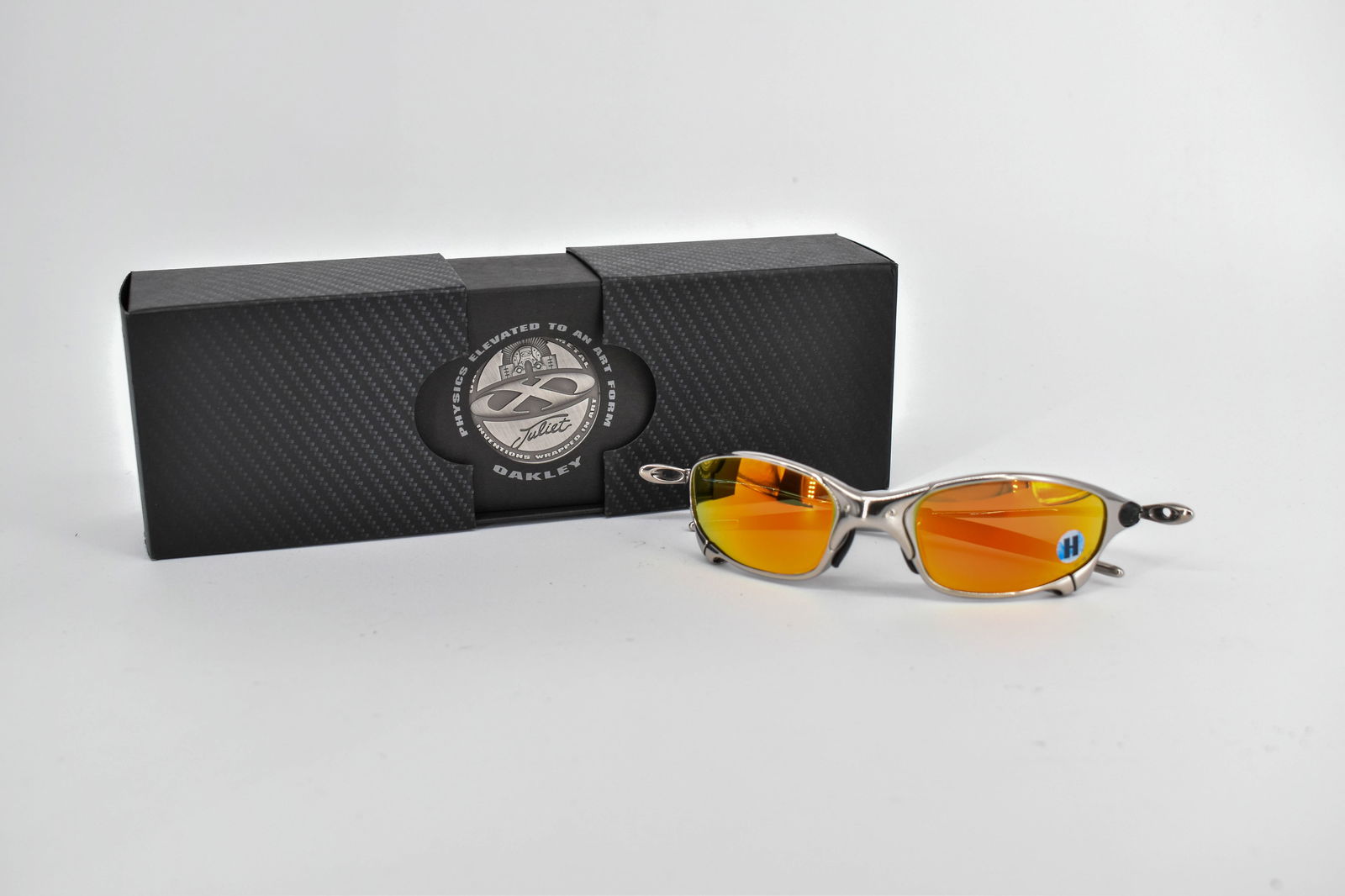 Oakley Juliet X Metal Sunglasses, Polished X Metal/polarized