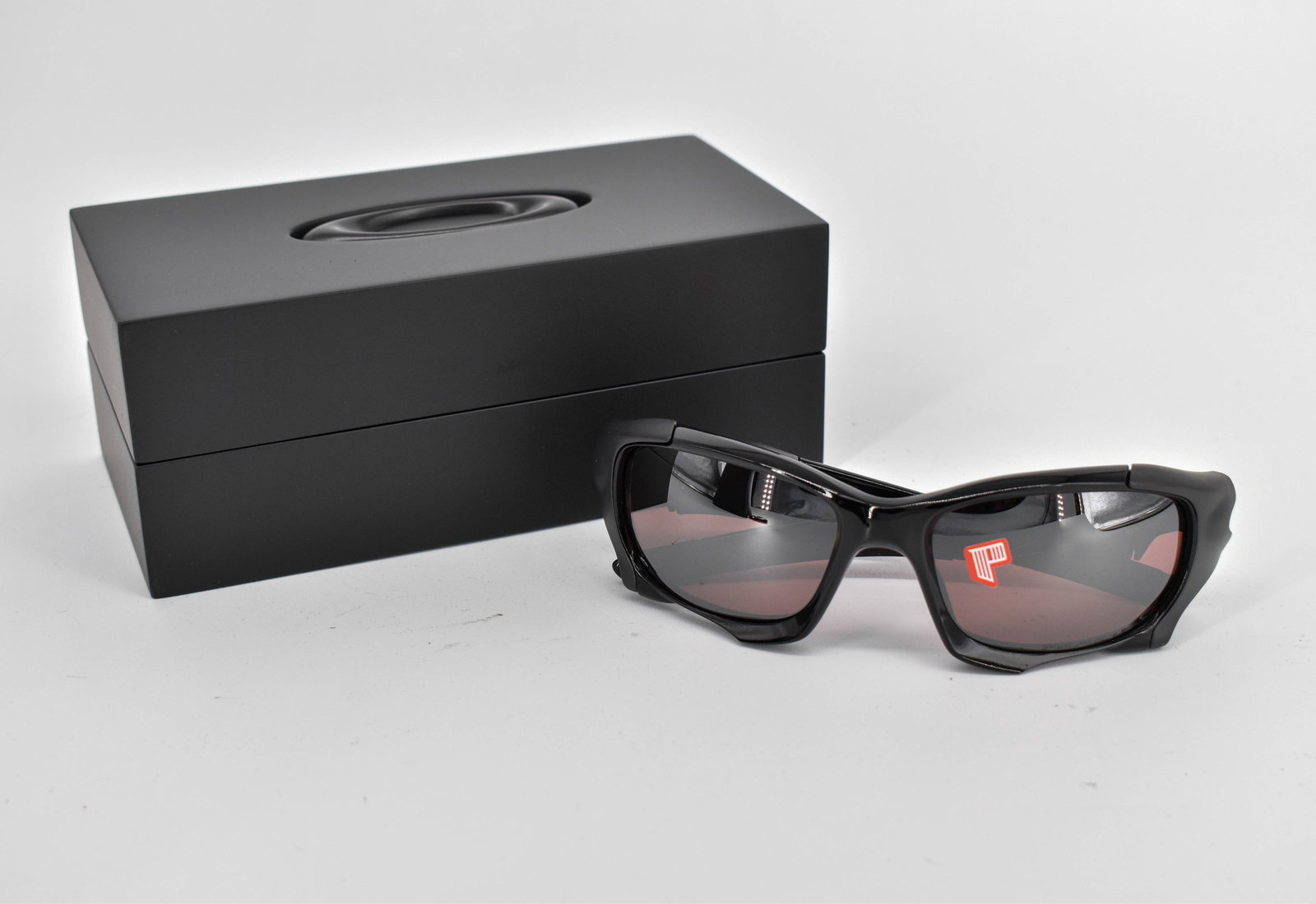Oakley Pit Boss II Sunglasses, Polished Black/VR28 Black Iridium (1 of 7)