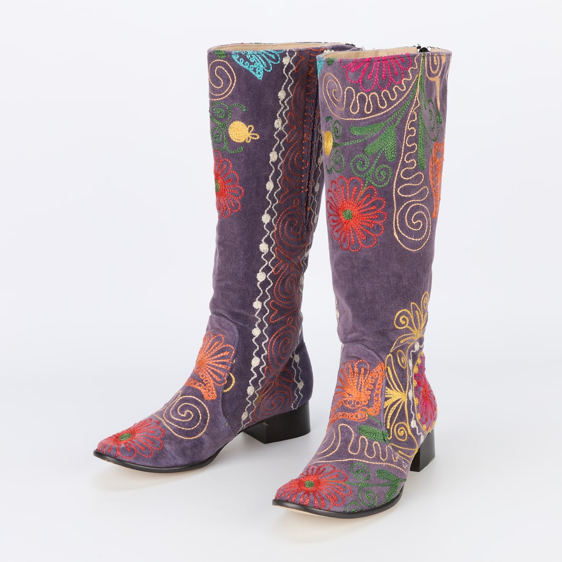 Purple Chain Stitch Embroidered Suzani Boots, Size 38 EU (1 of 9)