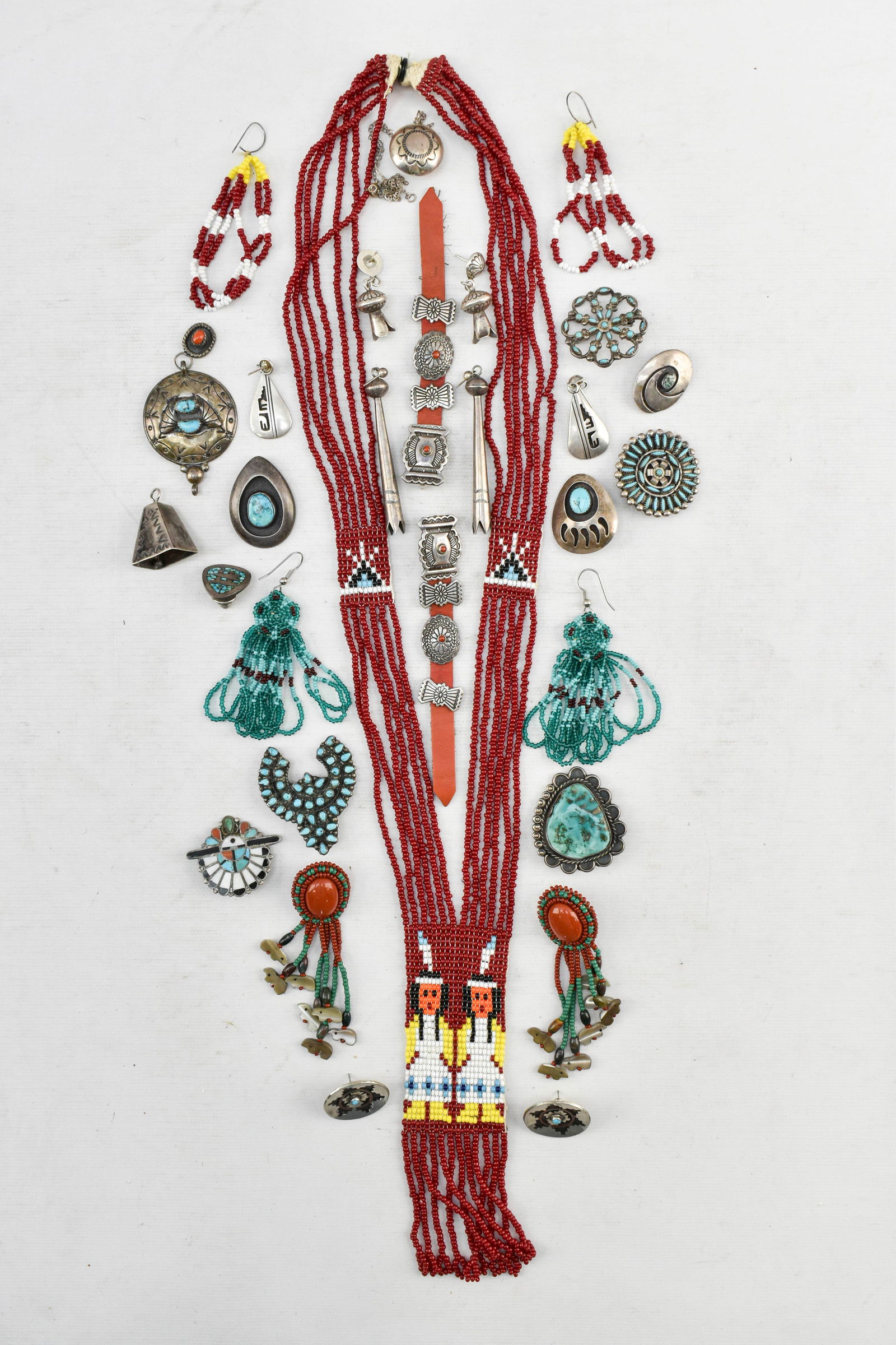 Group of Beaded and Turquoise Native American Jewelry (1 of 4)