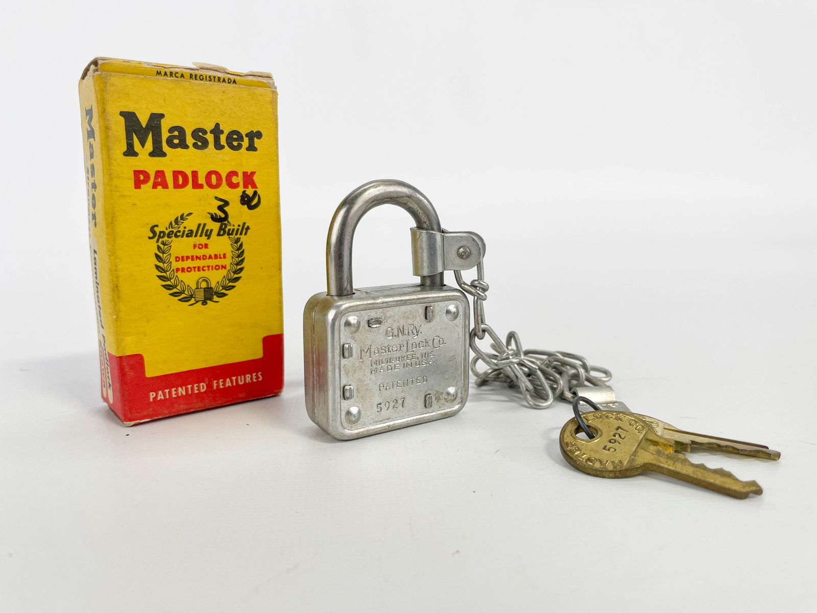 Great Northern Master Building Lock (1 of 10)