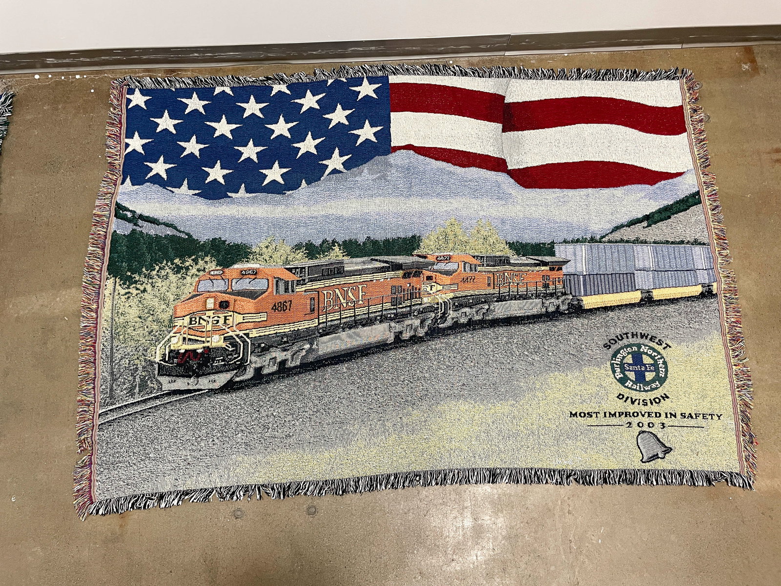 Burlington Northern Santa Fe Railway Blanket 2003 (1 of 4)