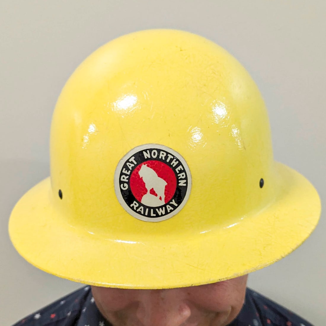 Great Northern Railway Early Willson Wide Brim Hard Hat (1 of 9)