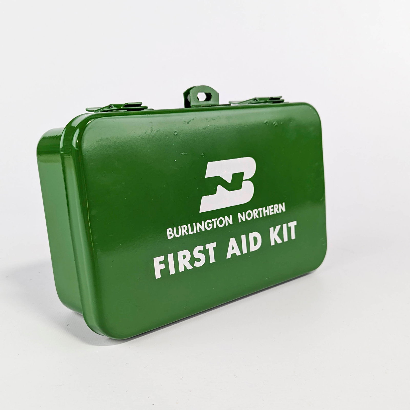 Burlington Northern Railroad Complete First Aid Kit - Green (1 of 9)