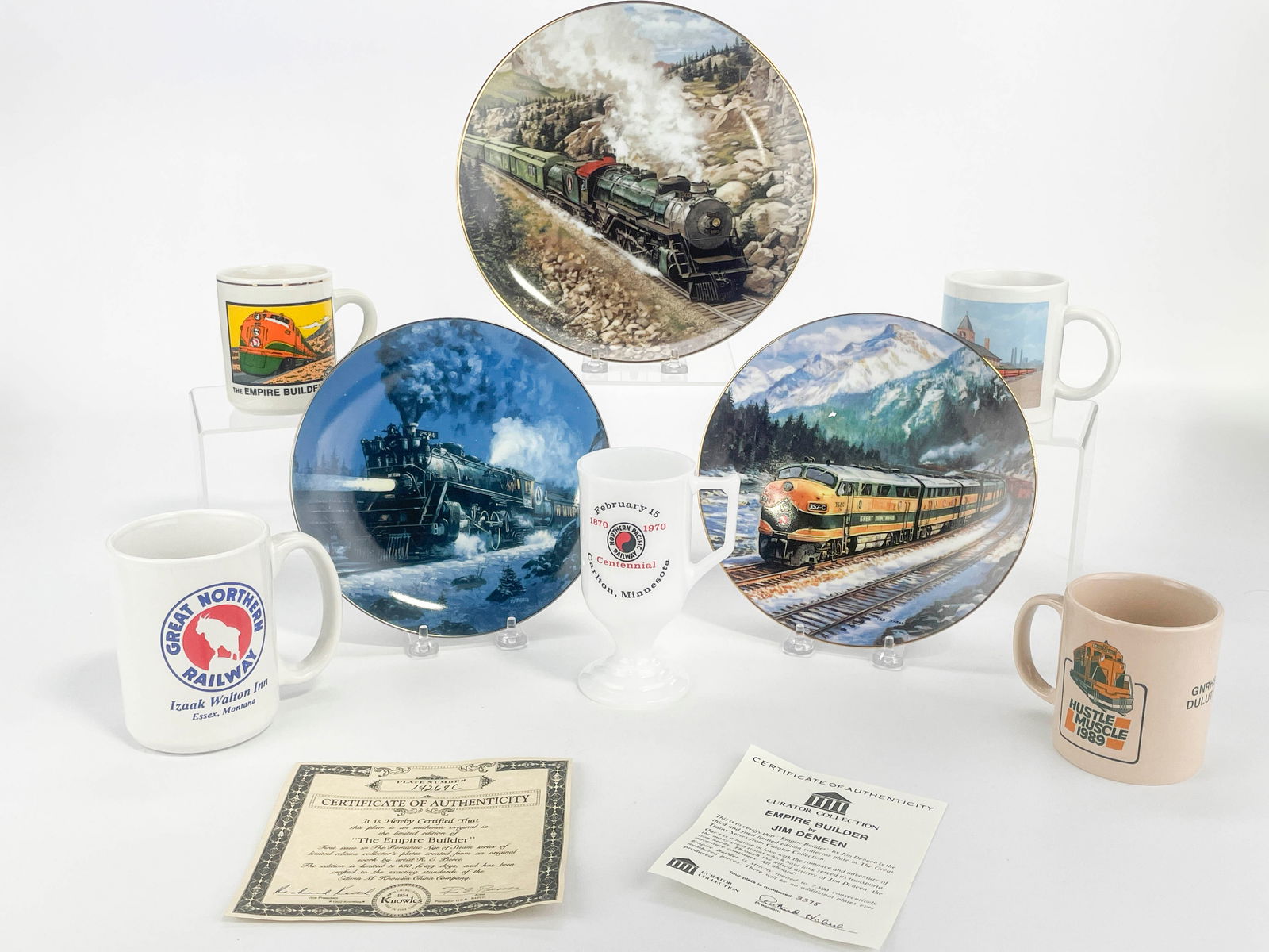 Group 8 Vintage Great Northern Railway Collectors Items (1 of 12)