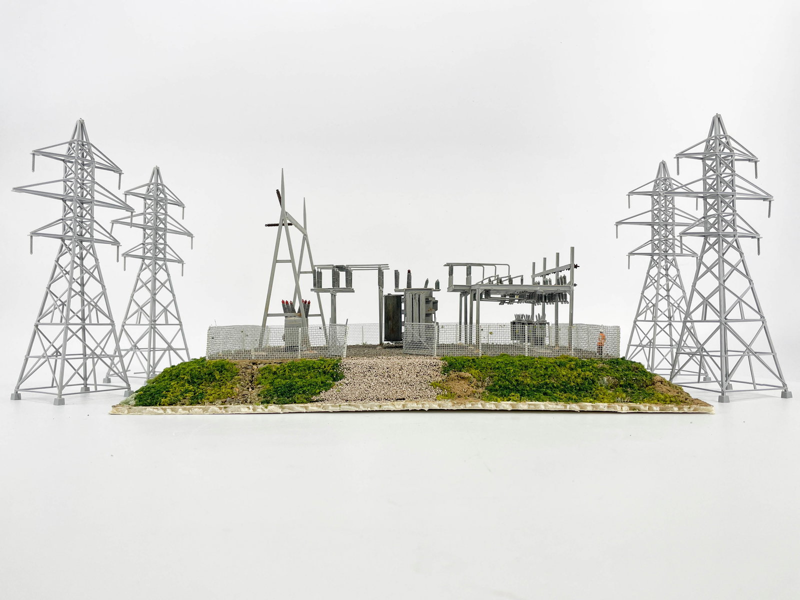 Model Railroad Power Station w/ Power Lines (1 of 9)