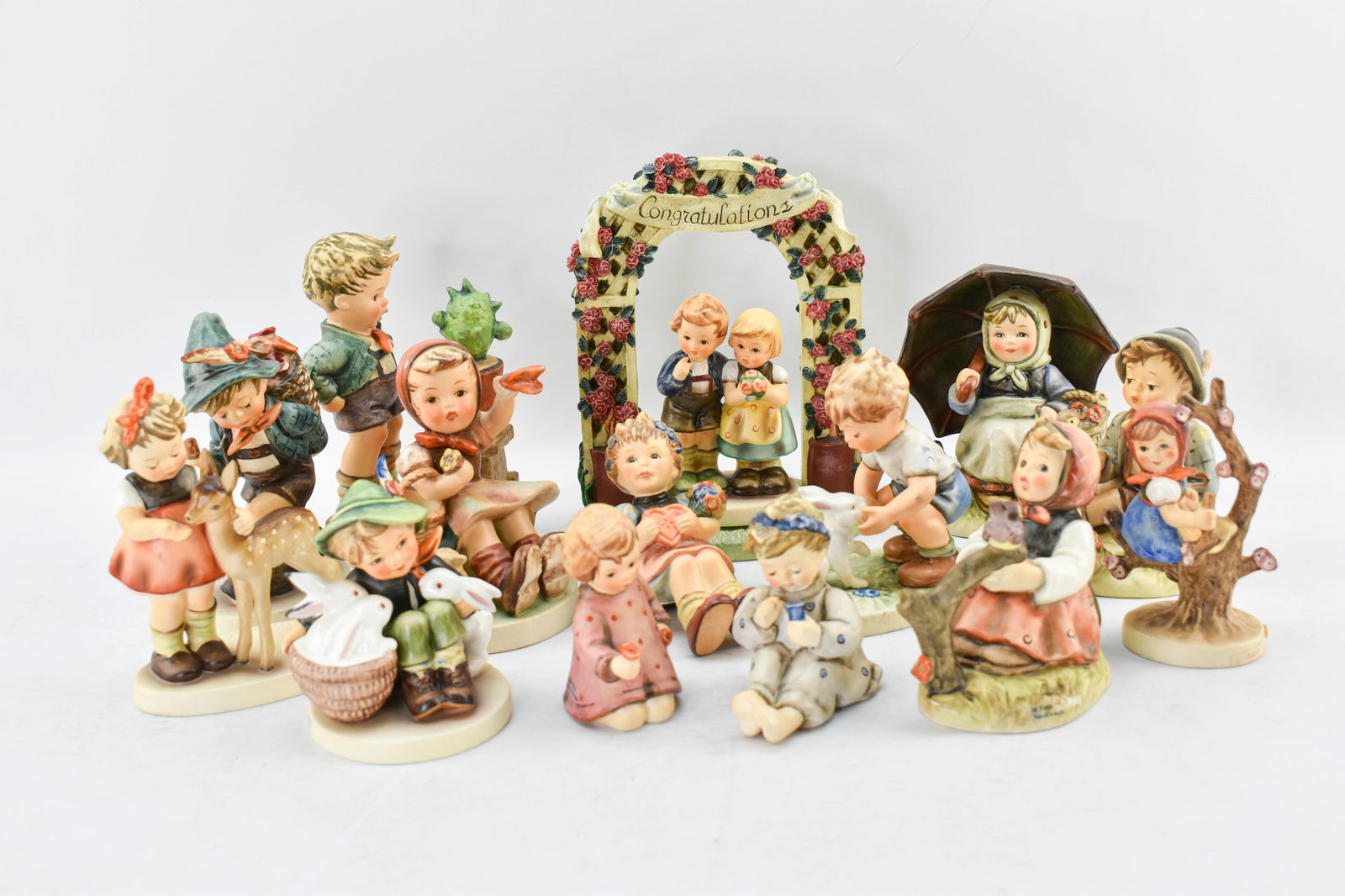15 Goebel Hummel Figurines Incl. Wedding Arch (1 of 15)