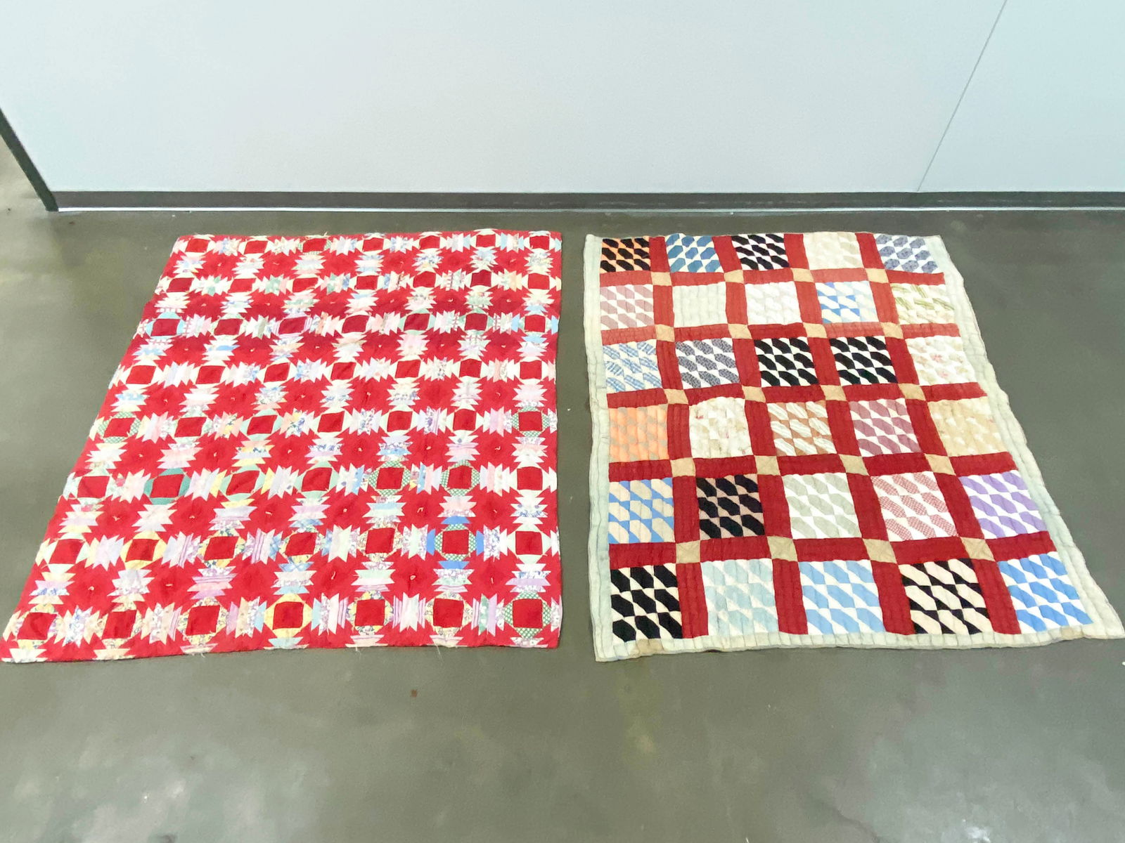 Group of 2 Vintage Quilts (1 of 10)