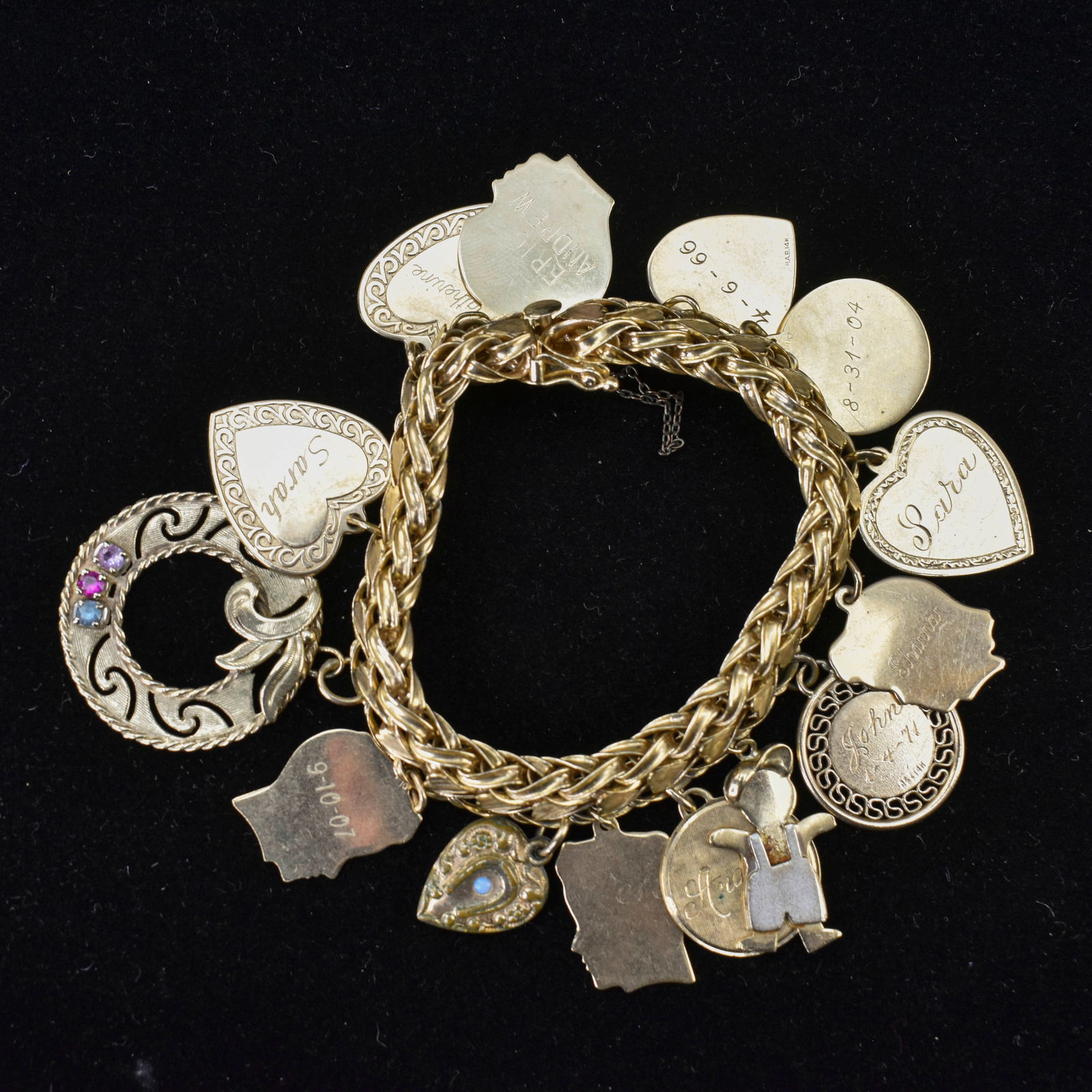 Charm Bracelet with 14 Charms (1 of 6)