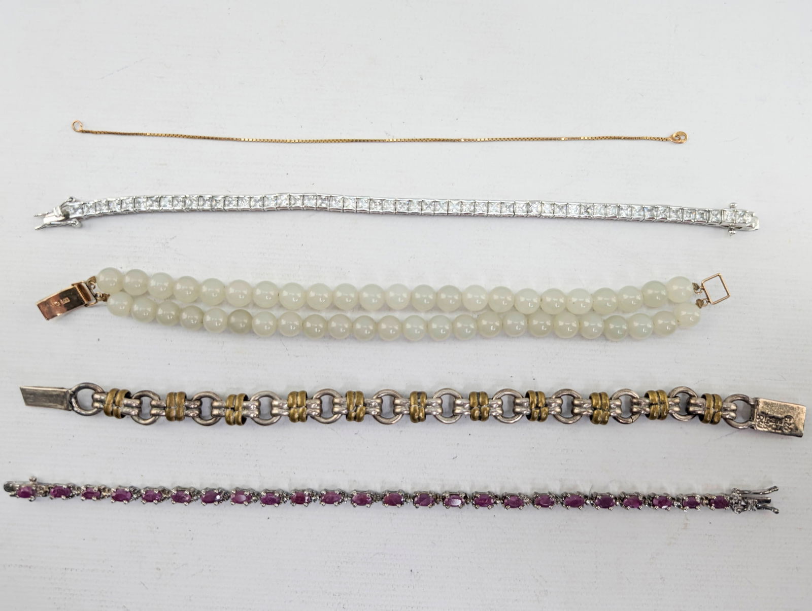 Group 5 Assorted Bracelets (1 of 9)