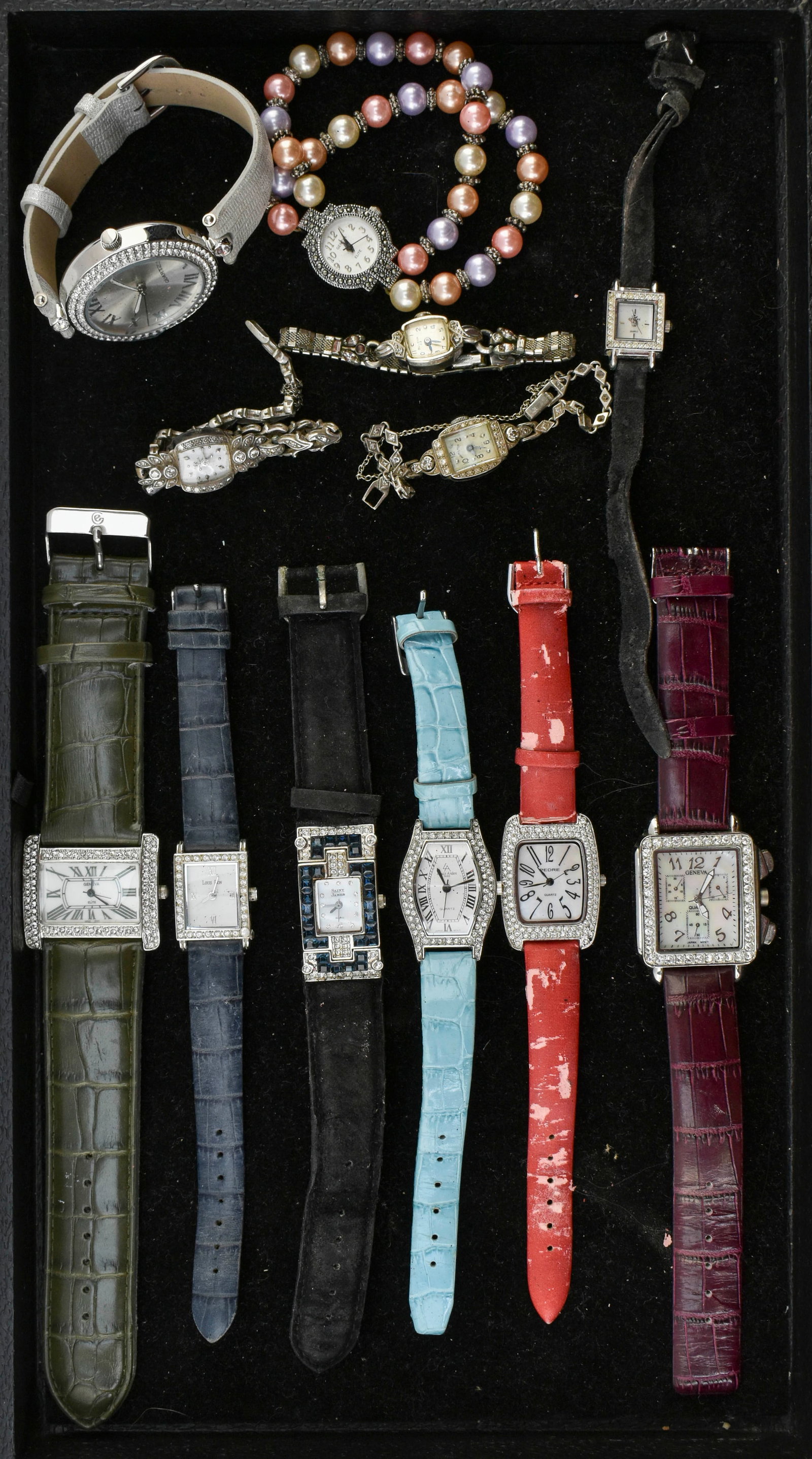 12 Silver-Tone Ladies' Watches (1 of 12)