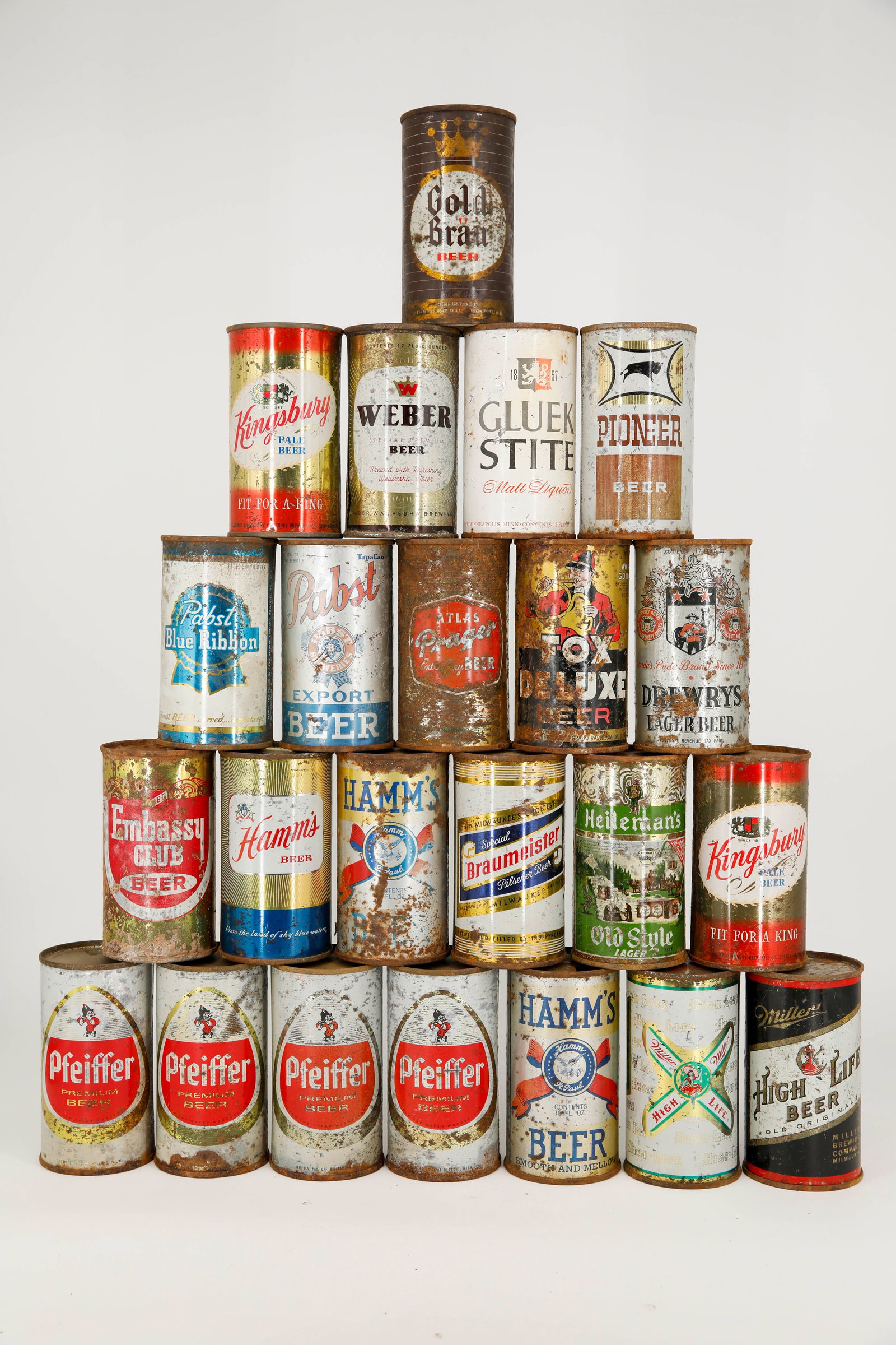 Assortment of 23 Vintage Beer Cans from Brands Including Hamm's, Pabst Blue Ribbon, Old Style (1 of 9)