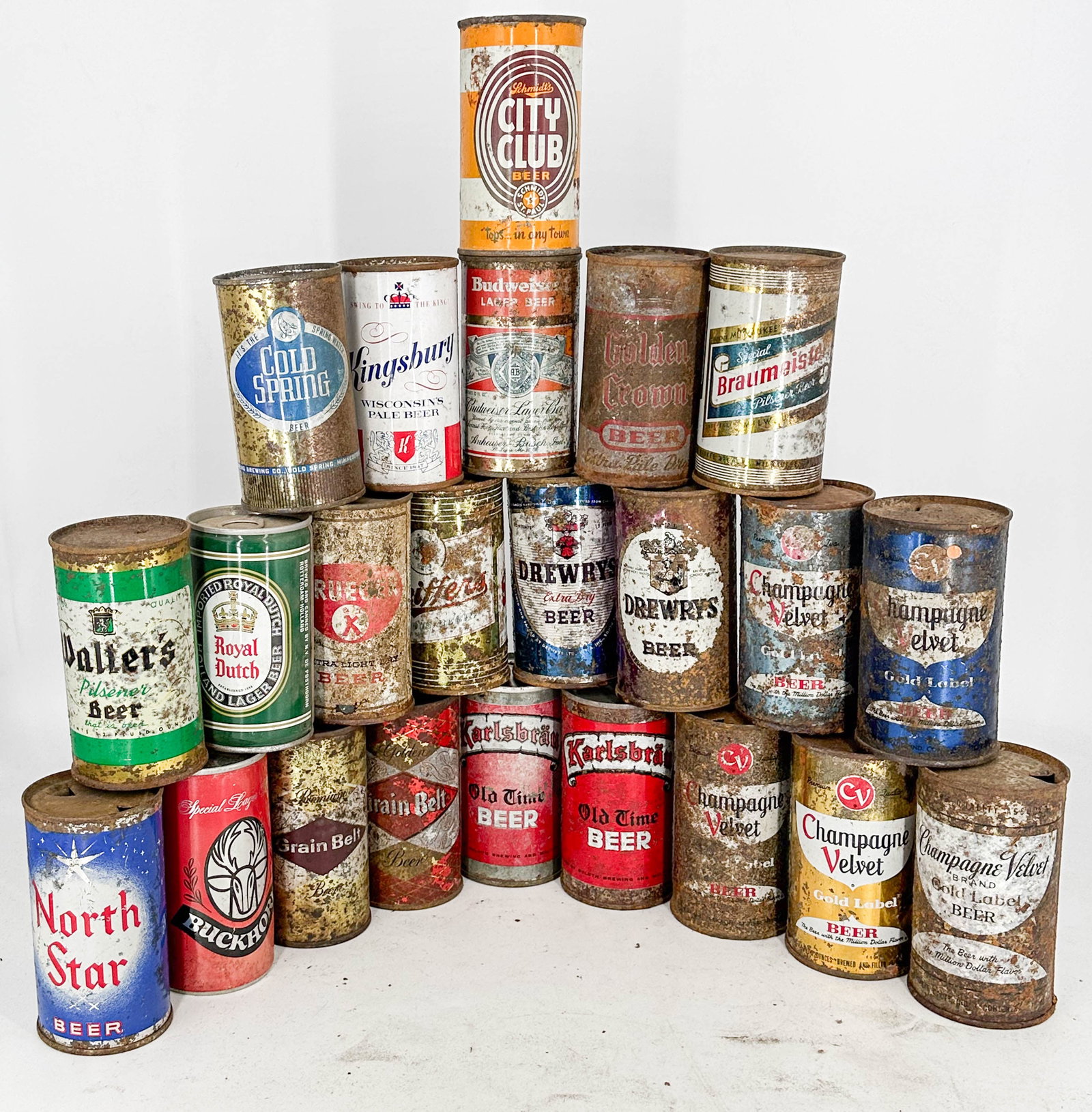 Assortment of 23 Vintage Beer Cans from Brands Including North Star Beer, Buckhorn, Grain Belt Beer, (1 of 11)