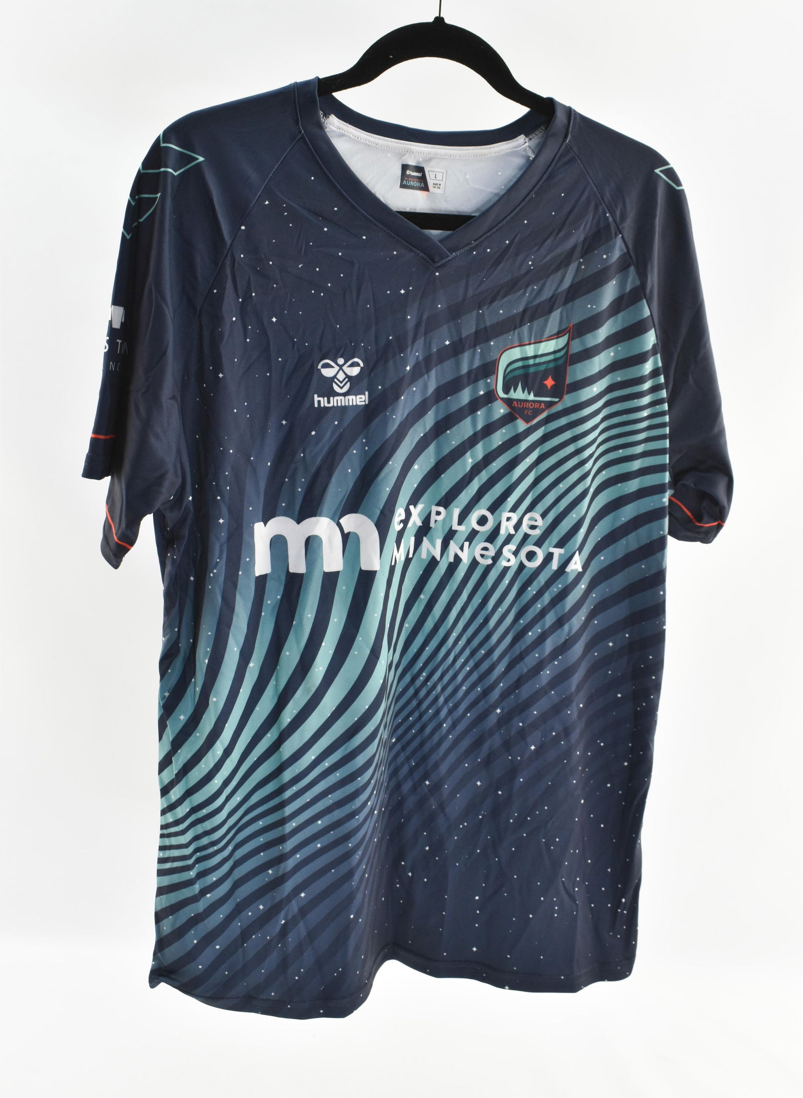 Minnesota Aurora Soccer Replica Jersey, Size L (1 of 4)