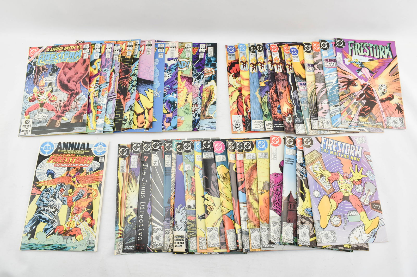 Grp 44 DC Comics Firestorm - Bronze / Copper Age (1 of 12)