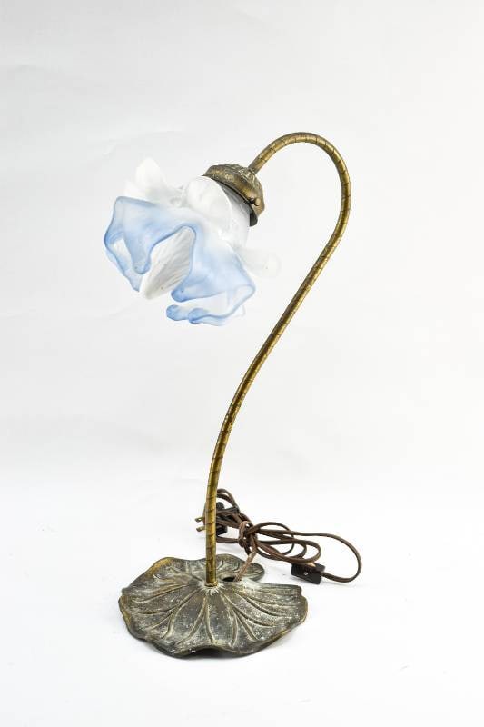 Loevsky and Loevsky Whimsical Lilypad Lamp: Vintage plug-in desk lamp with an angled lightbulb inside of a darling lily-shaped shade and a whimsical metal base shaped like a lily pad. Made by the Loevsky and Loevsky White Metal Castings company
