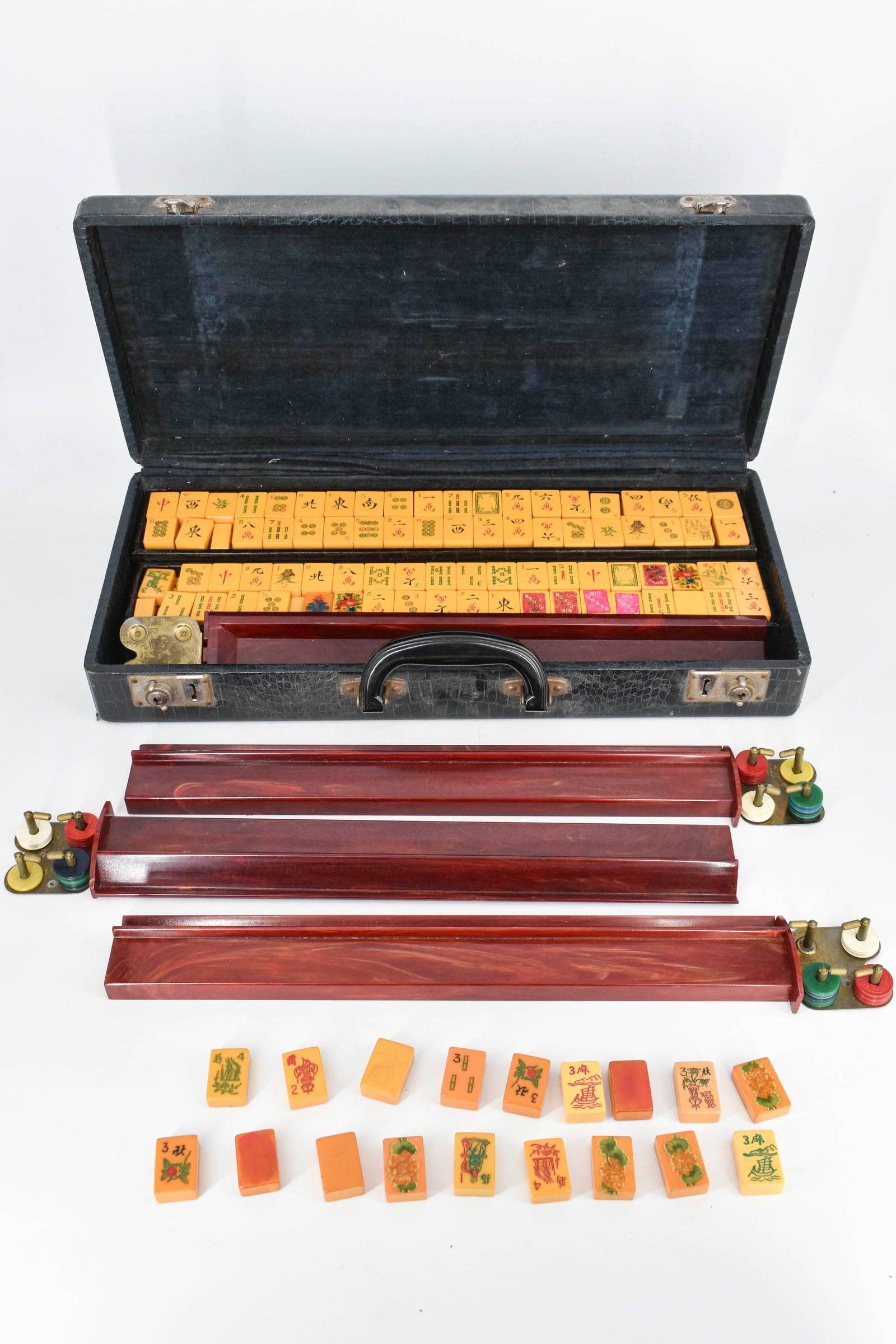 Mahjong Game Set (1 of 7)