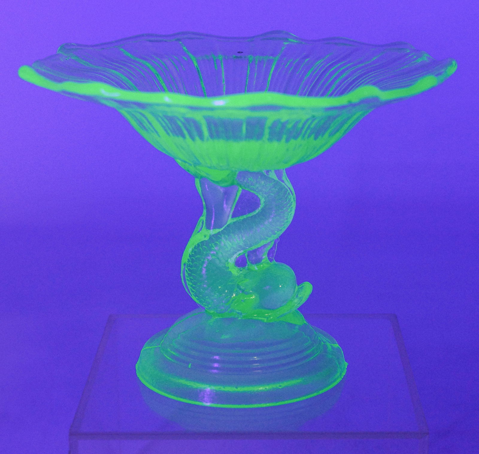 Vaseline Glass Pedestal Dish (1 of 6)