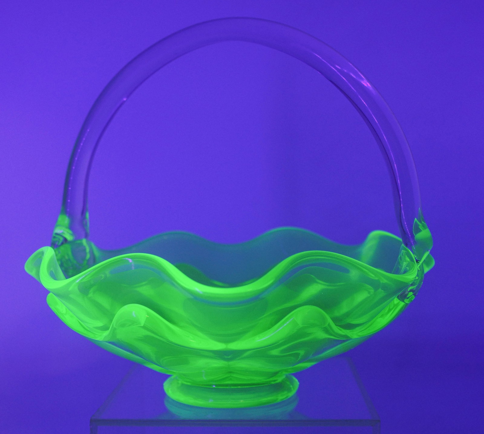 Vaseline Glass Crimped Basket (1 of 5)