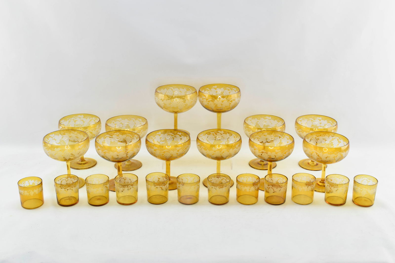 Set of 24 Czech Glassware (1 of 12)