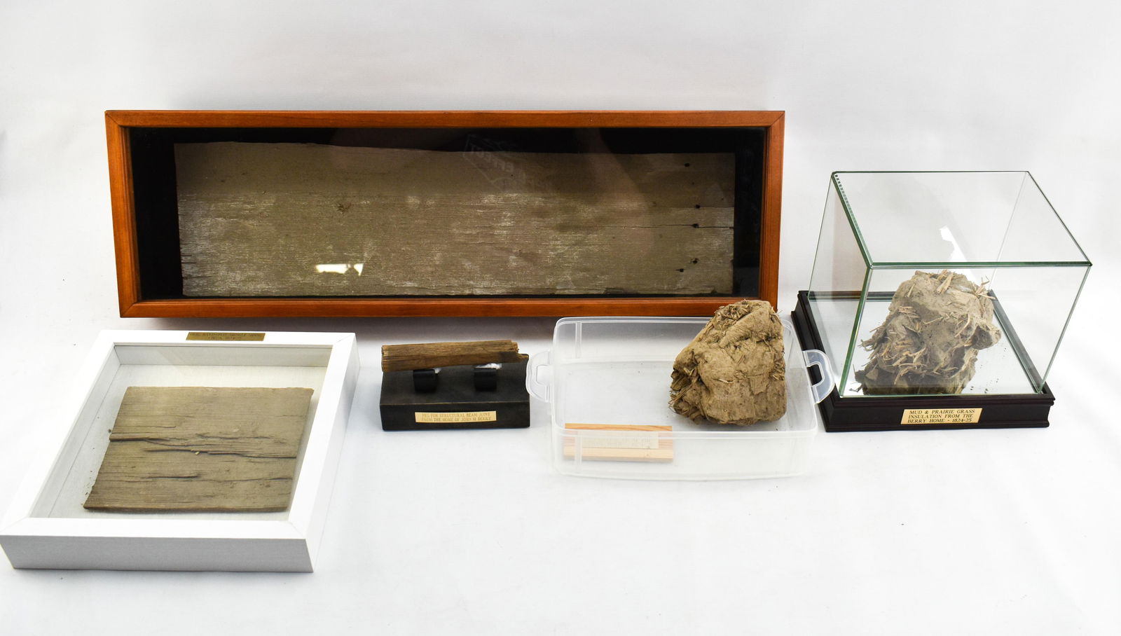 Architectural Elements from Historic Berry Home, Illinois (1 of 15)