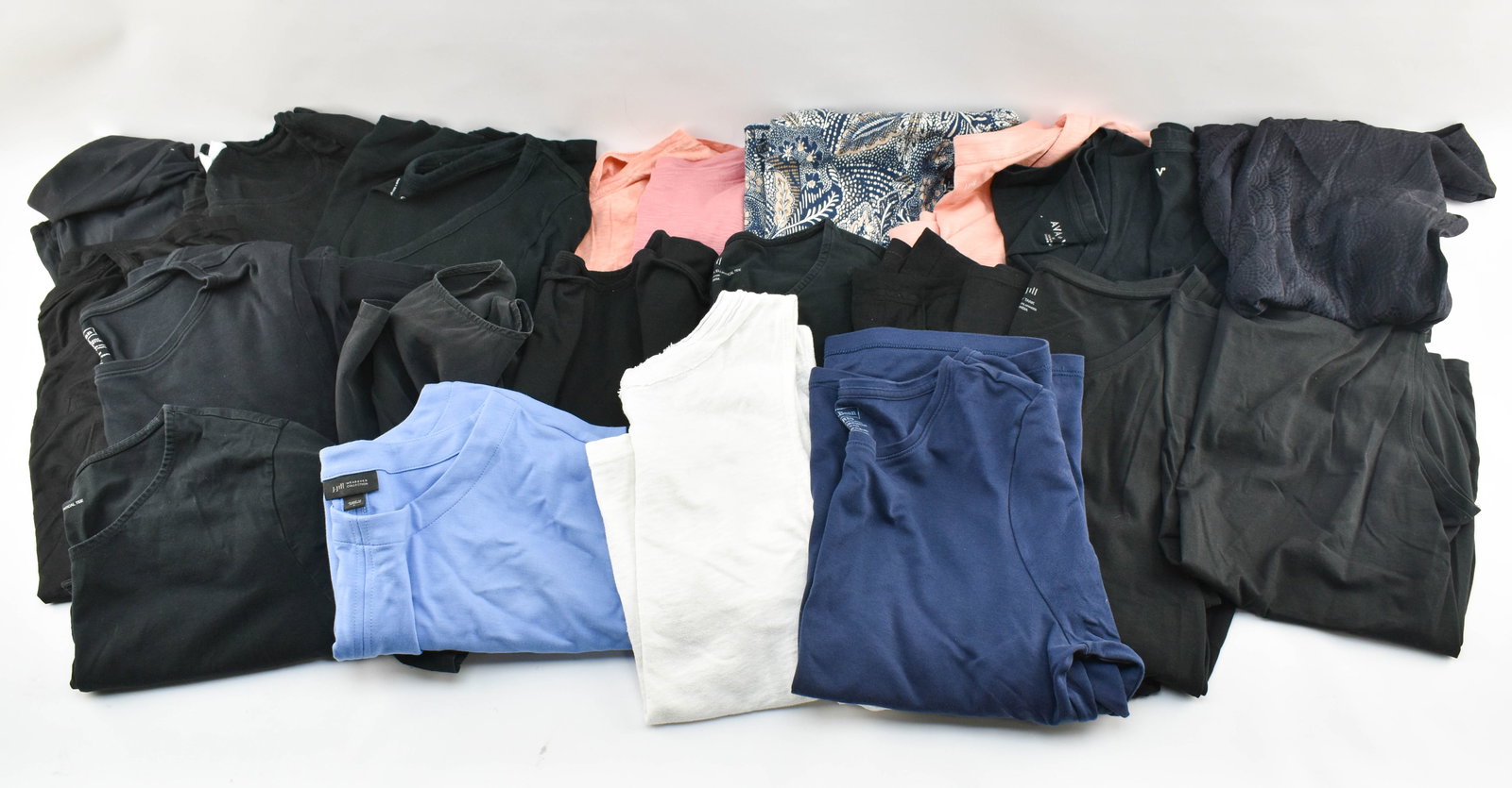 Assortment of 20+ Women's Tops, J. Jill, Etc. (1 of 10)