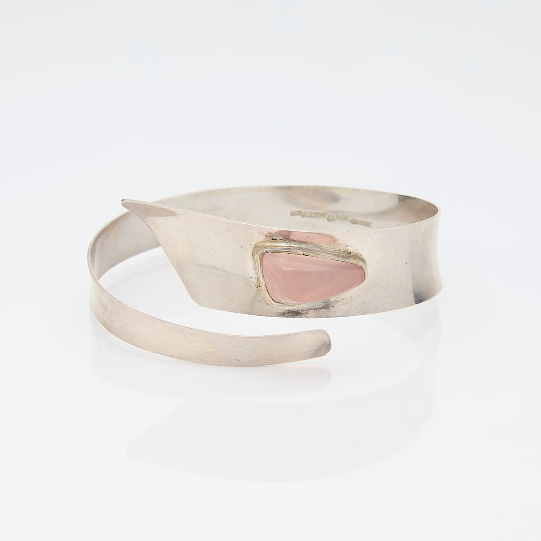 Kasityo Finnish 813 Silver Bangle Bracelet with Rose Quartz (1 of 6)