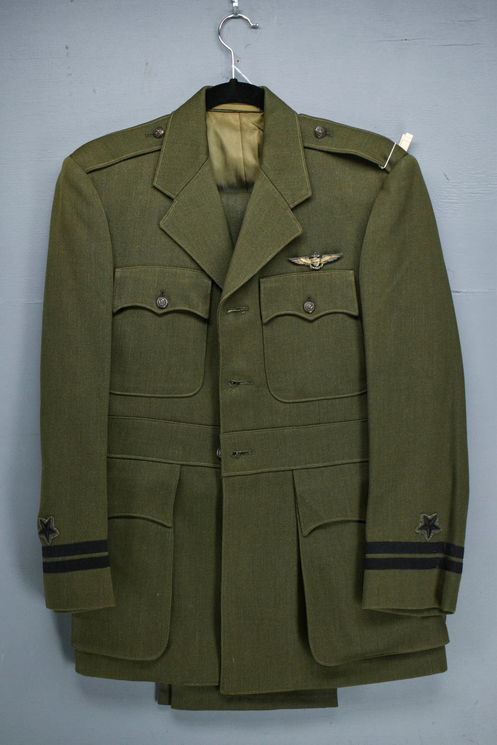 U.S. Navy Green Aviator's Uniform (1 of 9)