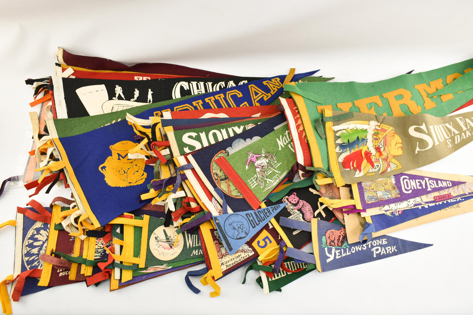 Huge Group of Vintage Travel and Souvenir Pennants (1 of 8)