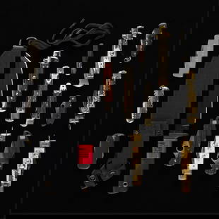 15 Switchblades & Knives: Group of 15 assorted switchblades and pocketknives. One is a cold steel knife.(Total length range) length ranges from 4 1/2 in to 11 3/4 in.