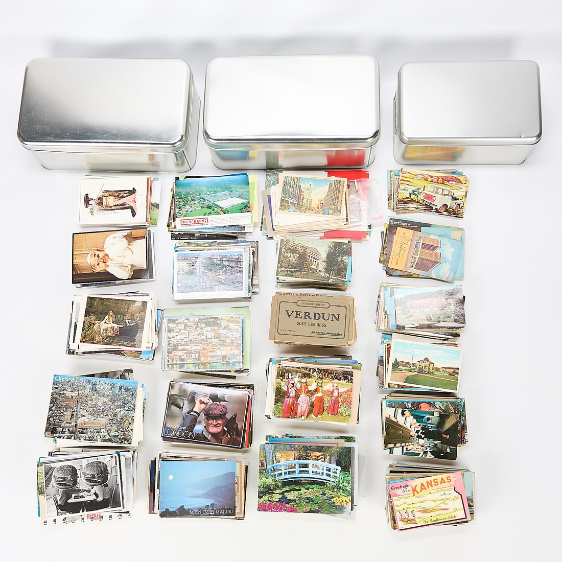 Collection of Vintage Postcards (1 of 3)