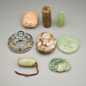 8 pcs Small Hardstone/Jade Carvings Incl. Beads, Pendants, Etc.