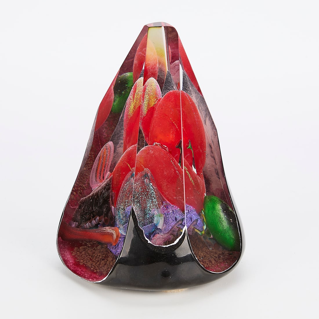 Barry Davis, Neptune Hot Glass, Oceanic Glass Sculpture, Red: Unique glass sculpture in the form of shimmering oceanic coral reef life. Signed Davis on the bottom, signature partially obscured. From Neptune Hot Glass studio, by Barry Davis. 7.5"H x 6"W x 5.5"D.